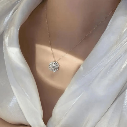4-Leaf Clover Magnetic Heart Necklace – Gold & Silver